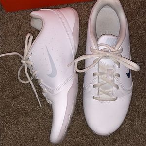 Nike cheer shoes